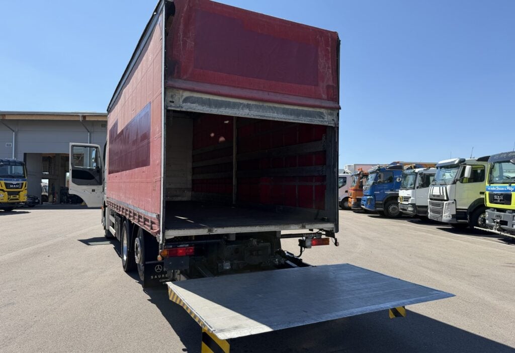 2012 Mercedes-Benz Actros 2544
