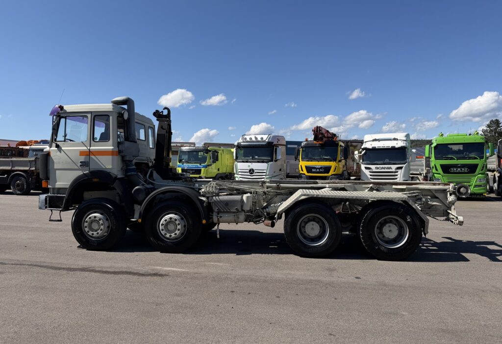 1987 Iveco 300-30 AH