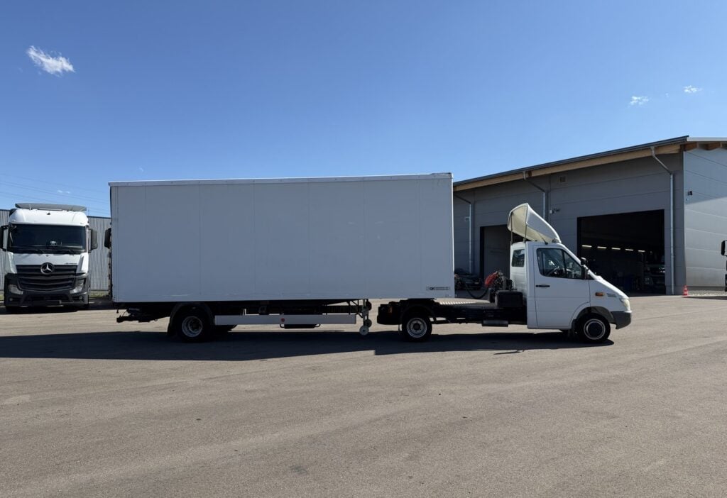 2006 Mercedes-Benz SPRINTER 416 CDI
