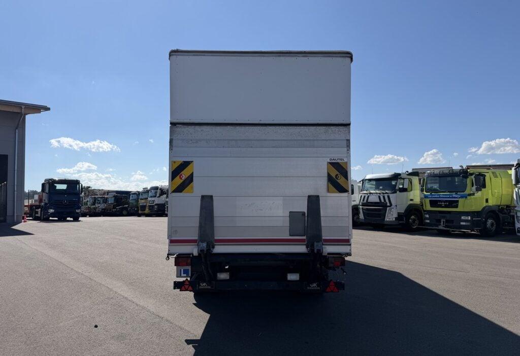 2006 Mercedes-Benz SPRINTER 416 CDI