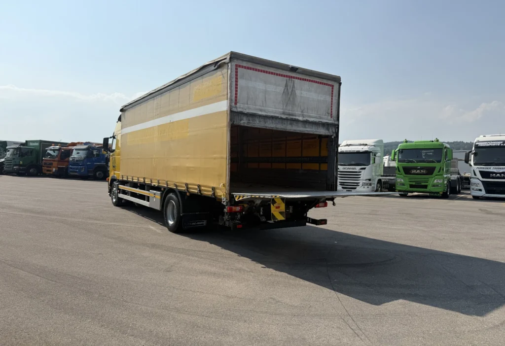2008 Volvo FH-440 4x2 Plane/ HB