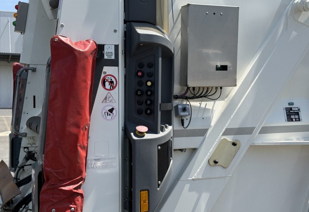 2019 MAN TGS 26.320 6x2-4 Elektro Kehrichtwagen