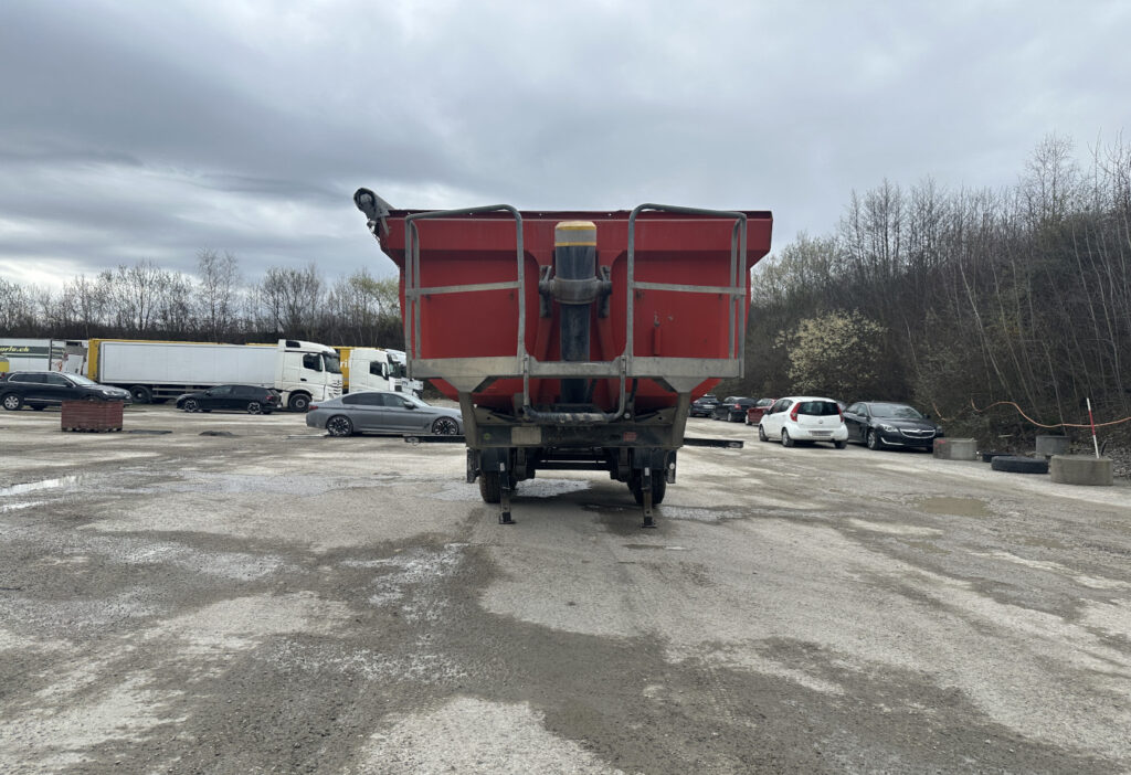 2012 Schwarzmueller HKS2/E Kipper