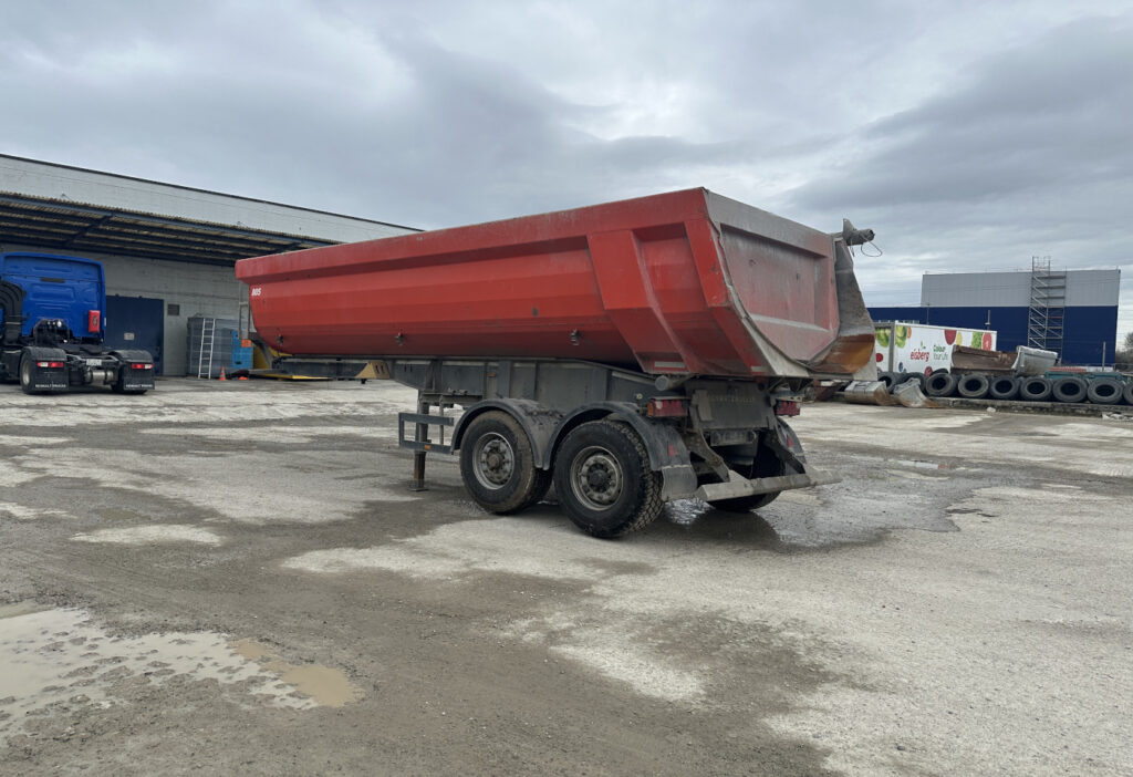 2012 Schwarzmueller HKS2/E Kipper