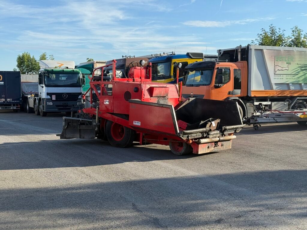 1987 Dynapac-Hoes 5000 R Strassenfertiger