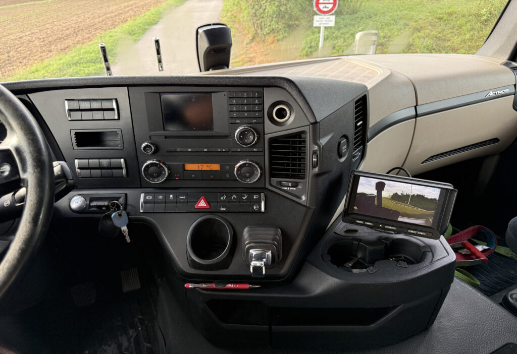 2014 Mercedes-Benz Actros 2545 6x2 BDF/HB