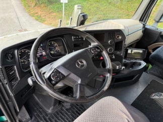 Image_26801H_Mercedes-Benz_Actros 2545 6x2 BDF/HB / Swiss-Vehicle