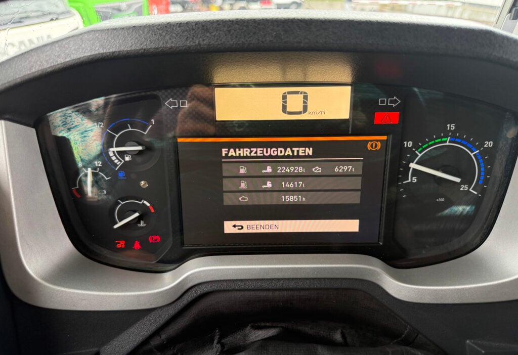2016 Renault T460 6x2 BDF/HB