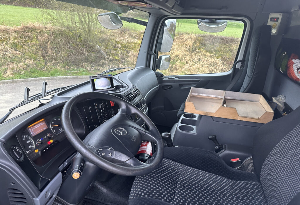 2011 Mercedes-Benz Atego 1022 4x2 Kühlkoffer mit HB