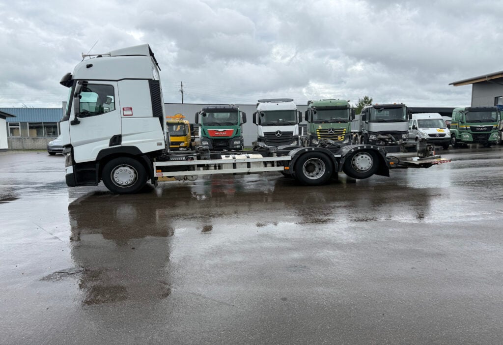 2016 Renault T460 6x2 BDF/HB