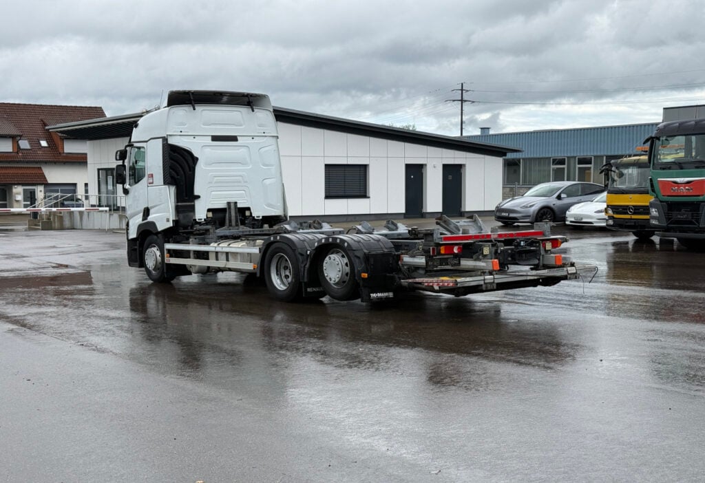 2016 Renault T460 6x2 BDF/HB