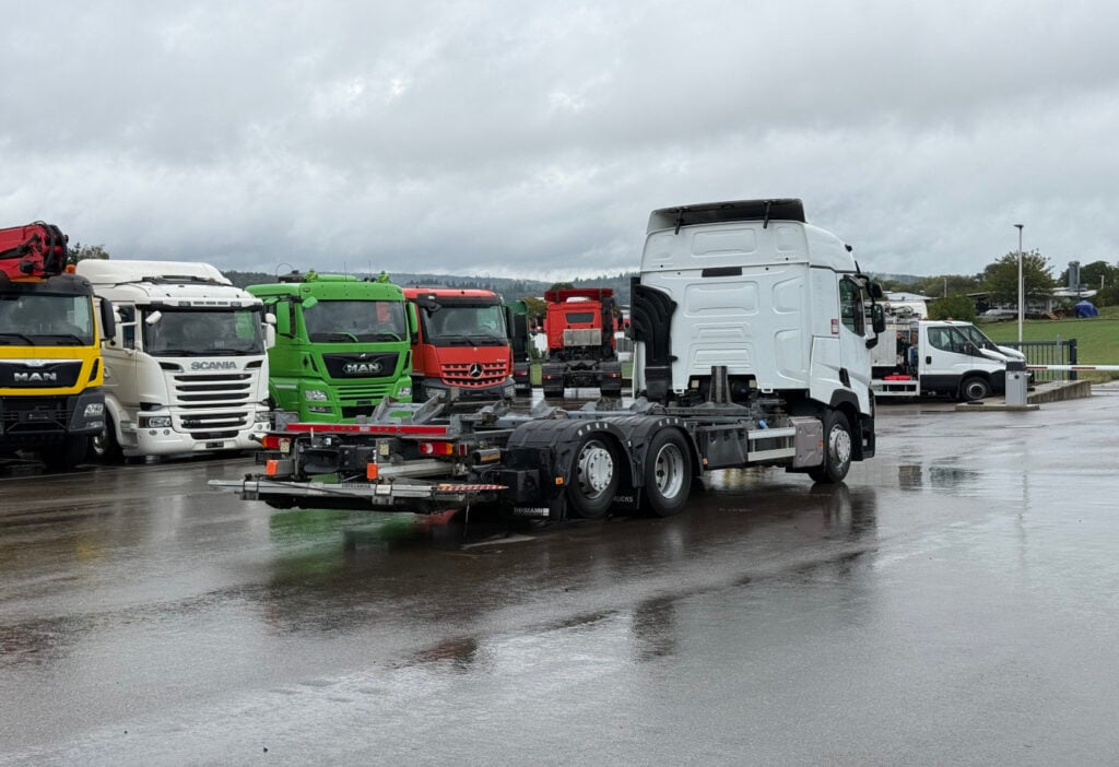 2016 Renault T460 6x2 BDF/HB
