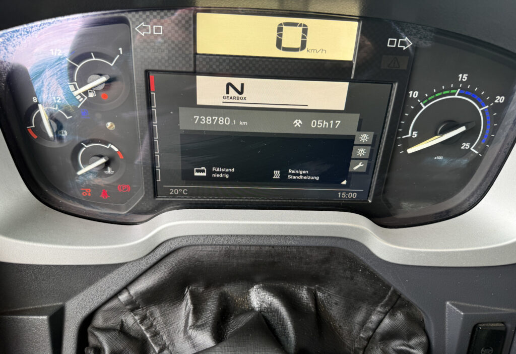 2017 Renault T460 6x2 BDF/HB