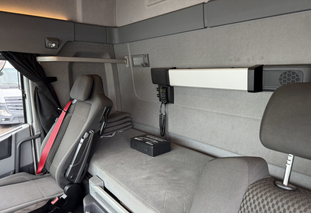 2017 Renault T460 6x2 BDF/HB