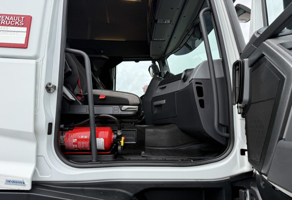 2017 Renault T460 6x2 BDF/HB