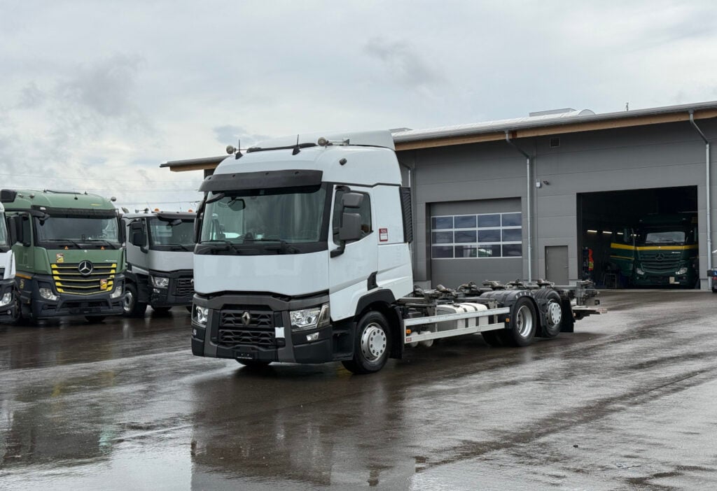 2017 Renault T460 6x2 BDF/HB