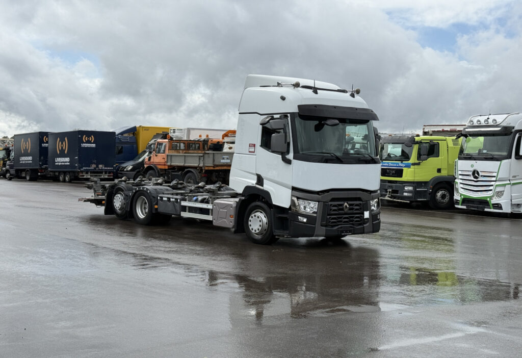 2017 Renault T460 6x2 BDF/HB