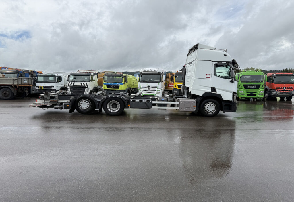2017 Renault T460 6x2 BDF/HB
