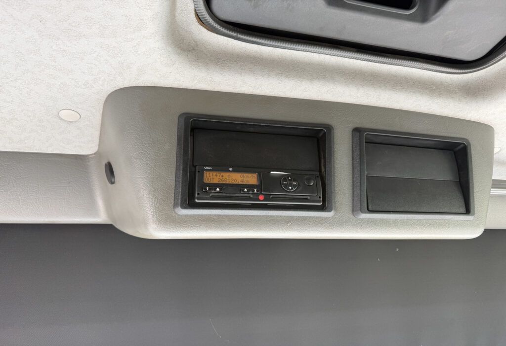 2014 Mercedes-Benz Econic 2635 6x2*4 Faun