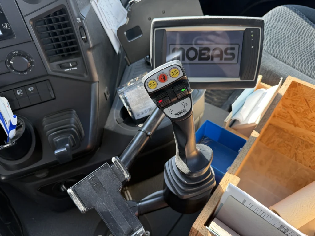 2019 Mercedes Benz Arocs 3246 8x4 Mobas