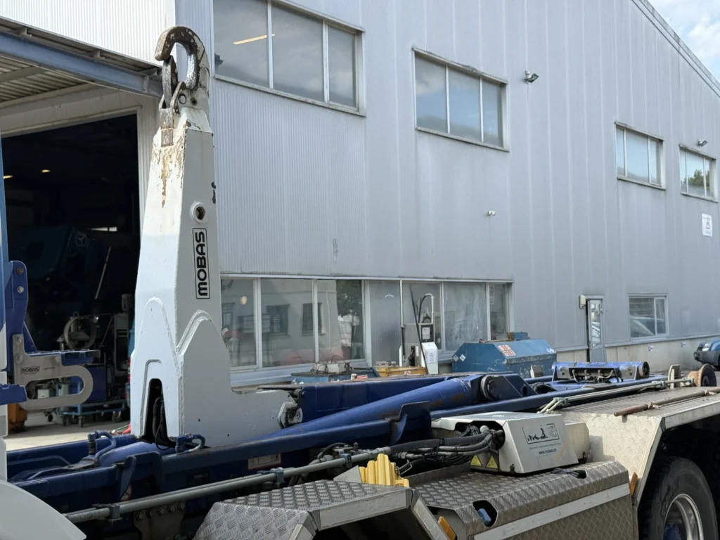 2019 Mercedes Benz Arocs 3246 8x4 Mobas