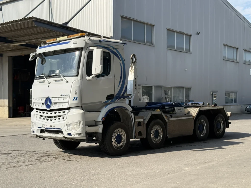 2019 Mercedes Benz Arocs 3246 8x4 Mobas