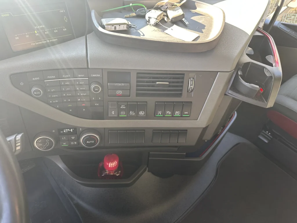 2015 Volvo FH-500 4x2T 4x2 Ret., LBW