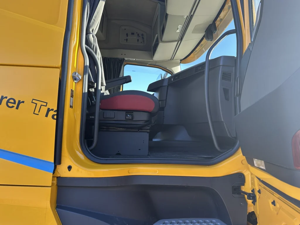 2015 Volvo FH-500 4x2T 4x2 Ret., LBW