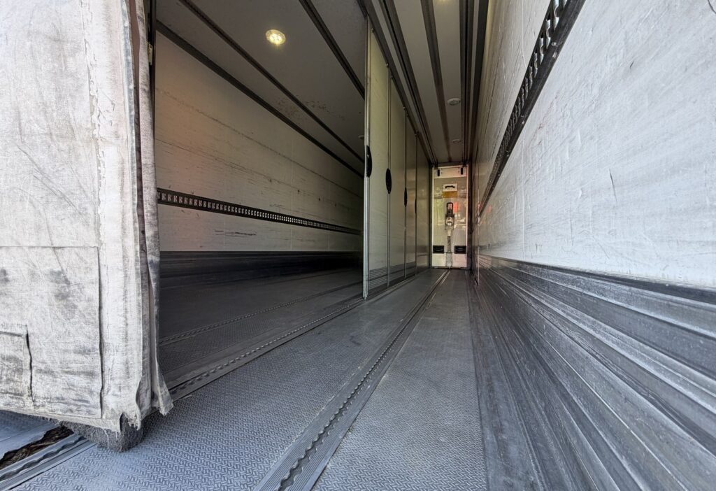 2015 Mercedes-Benz Atego 1527 4x2 Kühlkoffer/HB