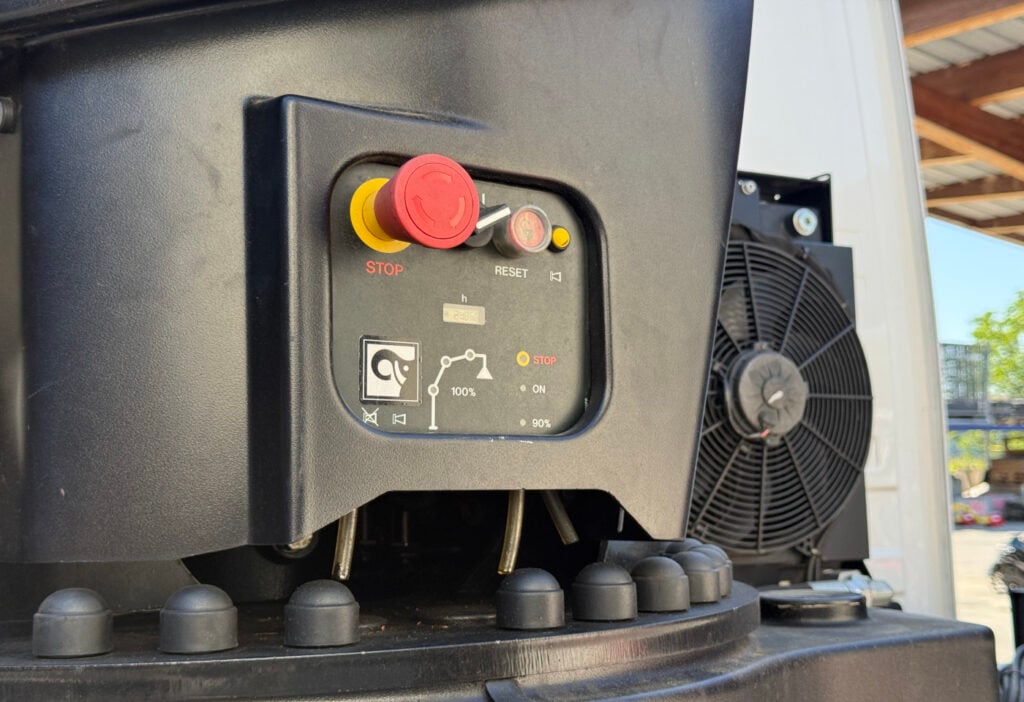 2021 Effer 305/6S