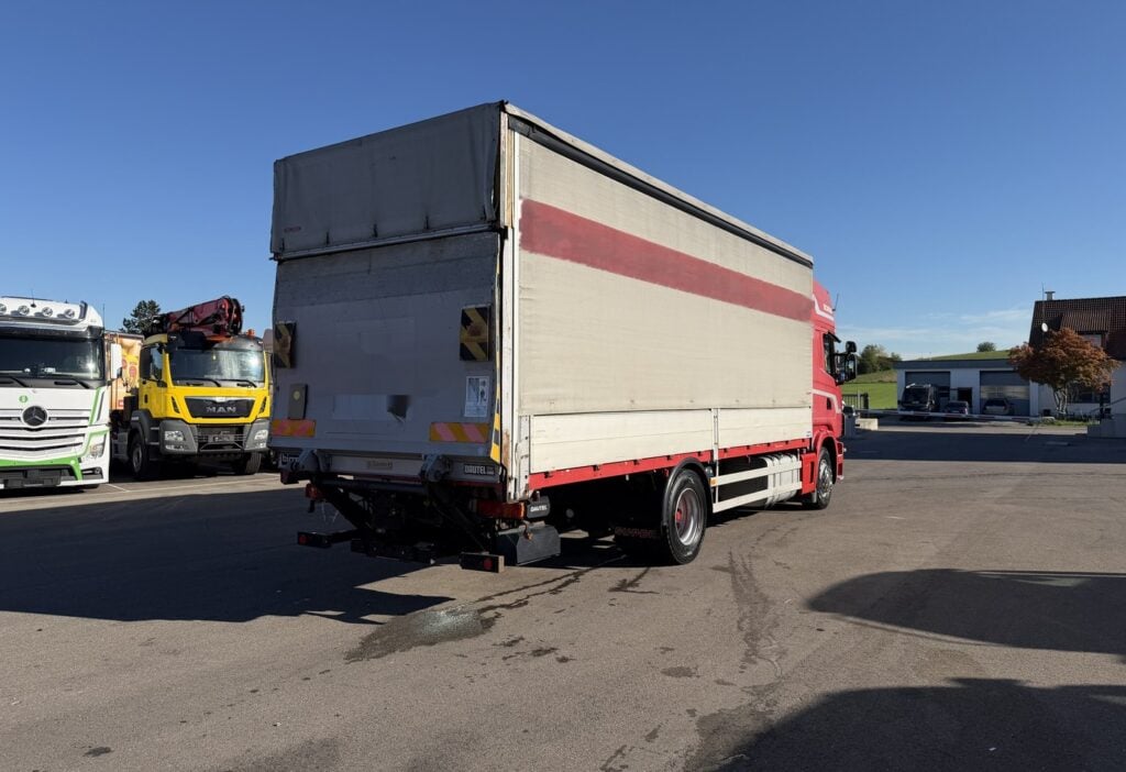 2001 SCANIA R164 V8