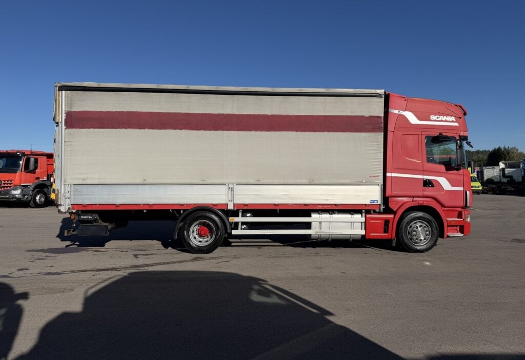 2001 SCANIA R164 V8