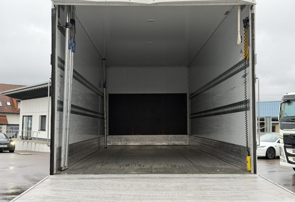 2018 IVECO 190S40 Stralis 4x2 LBW Retarder AHK