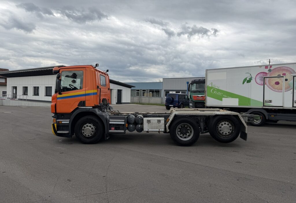 2014 Scania P360 LB 6x2*4 Fahrgestell