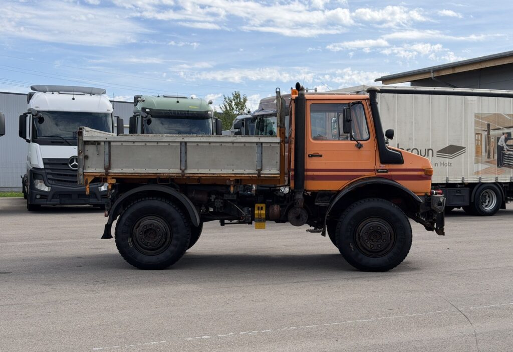 1985 UNIMOG 1700