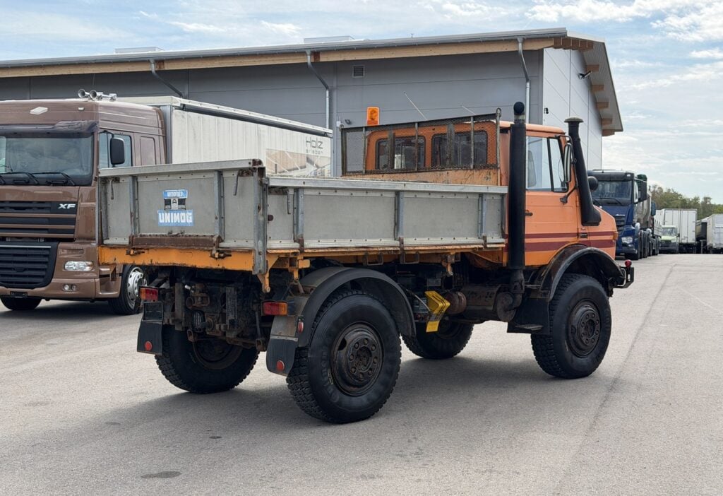 1985 UNIMOG 1700