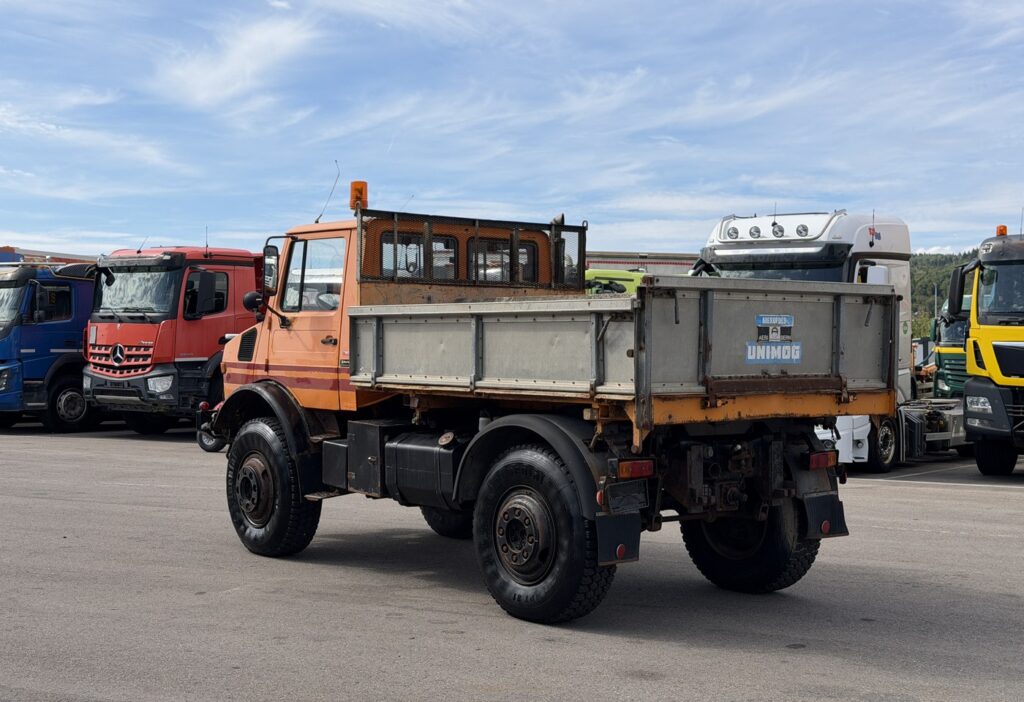 1985 UNIMOG 1700