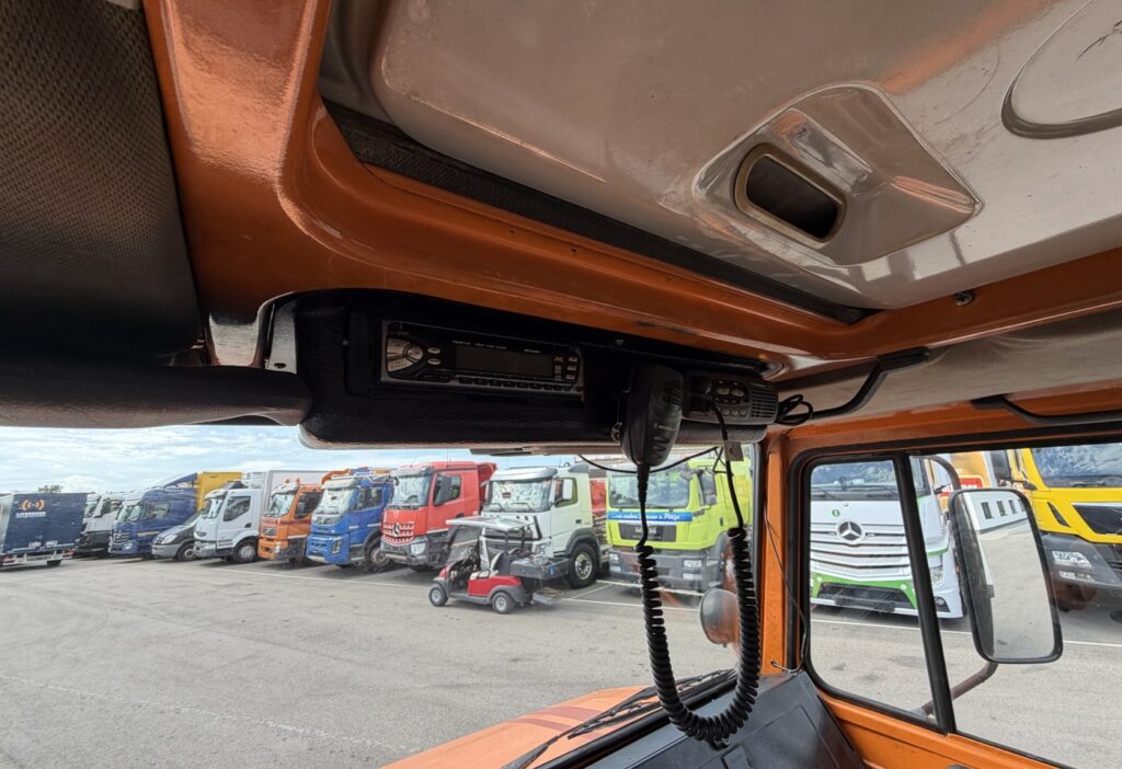 1985 UNIMOG 1700