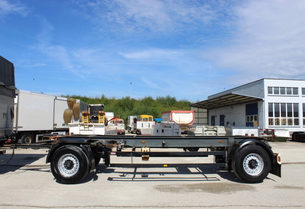 Schwarzmueller PA 2/E Chassis Continer BDF Anhänger