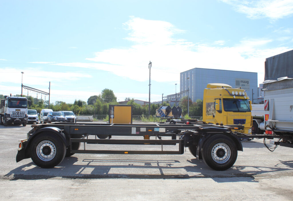 Schwarzmueller PA 2/E Chassis Continer BDF Anhänger
