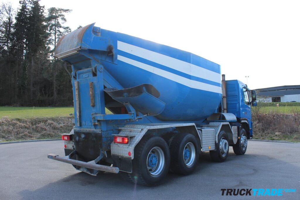 Volvo FM-400 8x4R Siloki