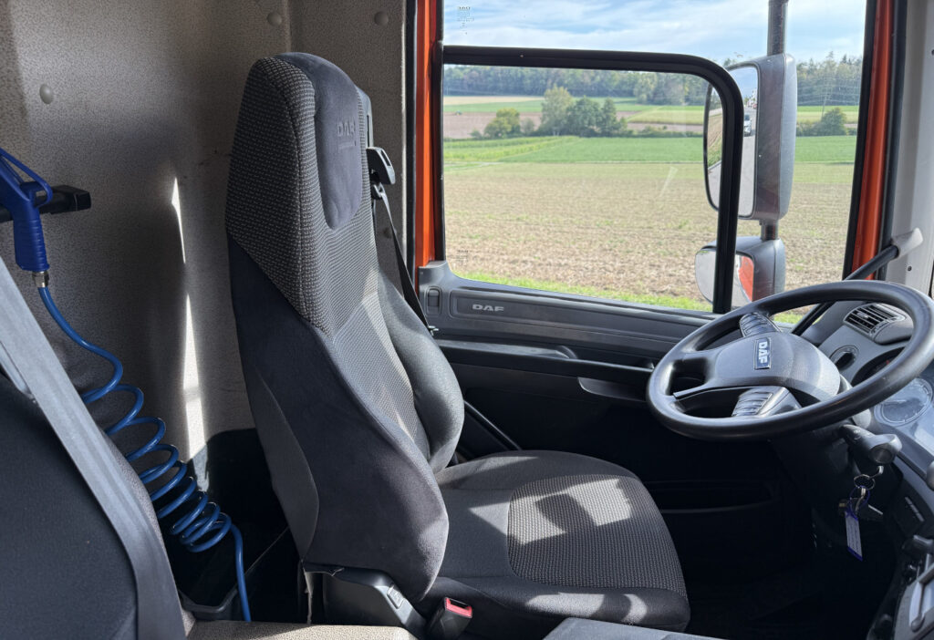 2016 DAF CF 370 6x2 Kehrichtwagen
