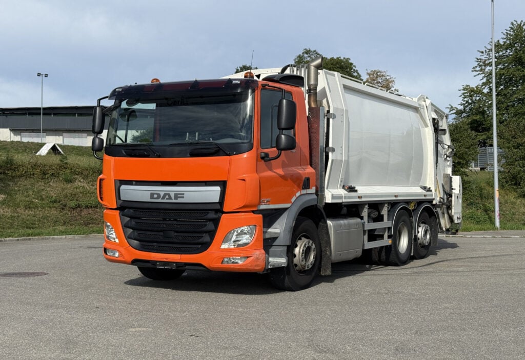 2016 DAF CF 370 6x2 Kehrichtwagen