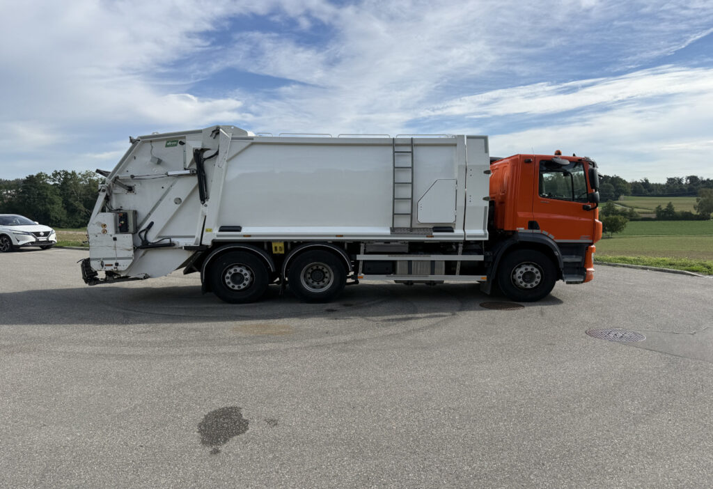 2016 DAF CF 370 6x2 Kehrichtwagen