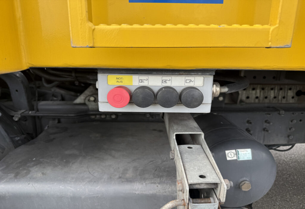 2012 Scania G 440 LB 6x2 Stummer