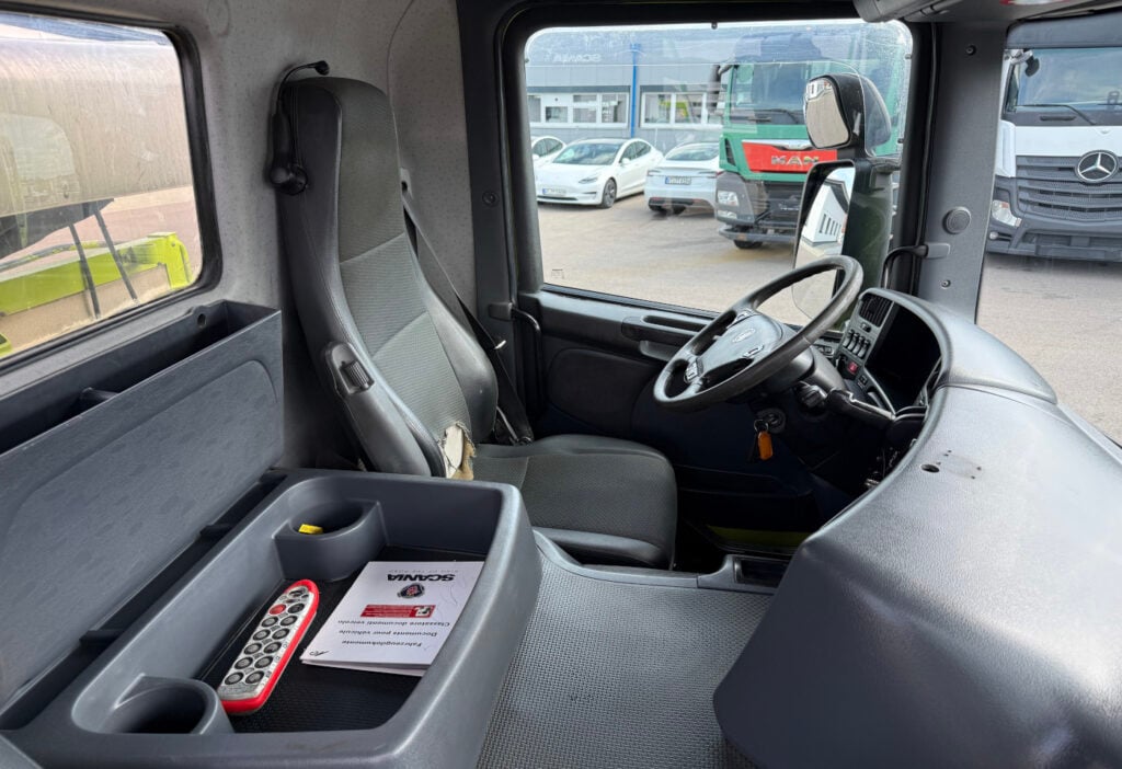 2015 Scania P 410 6x2 Trösch