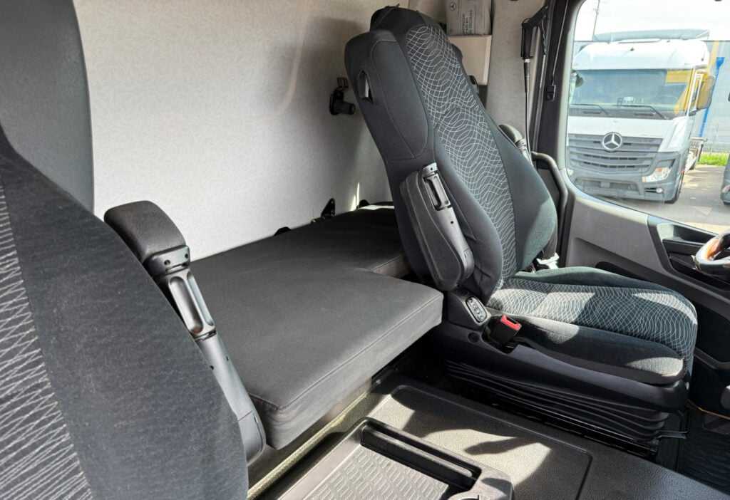 2019 Mercedes-Benz Antos 2545 6x2 Fahrgestell