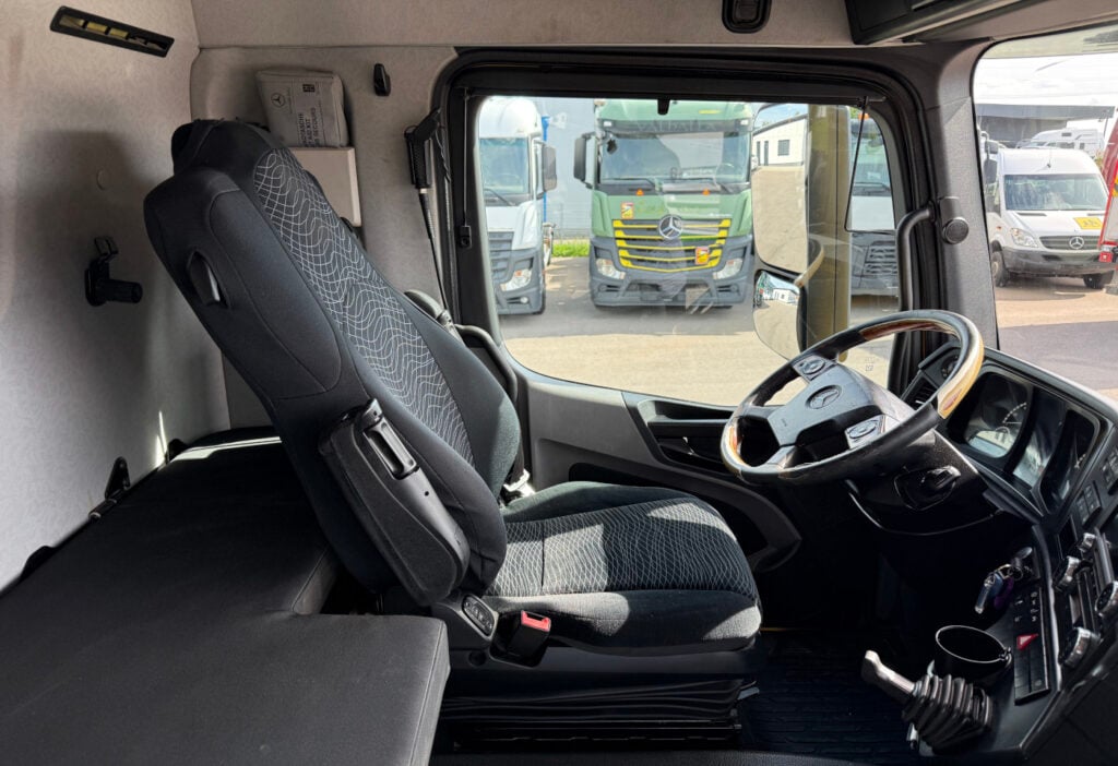 2019 Mercedes-Benz Antos 2545 6x2 Fahrgestell