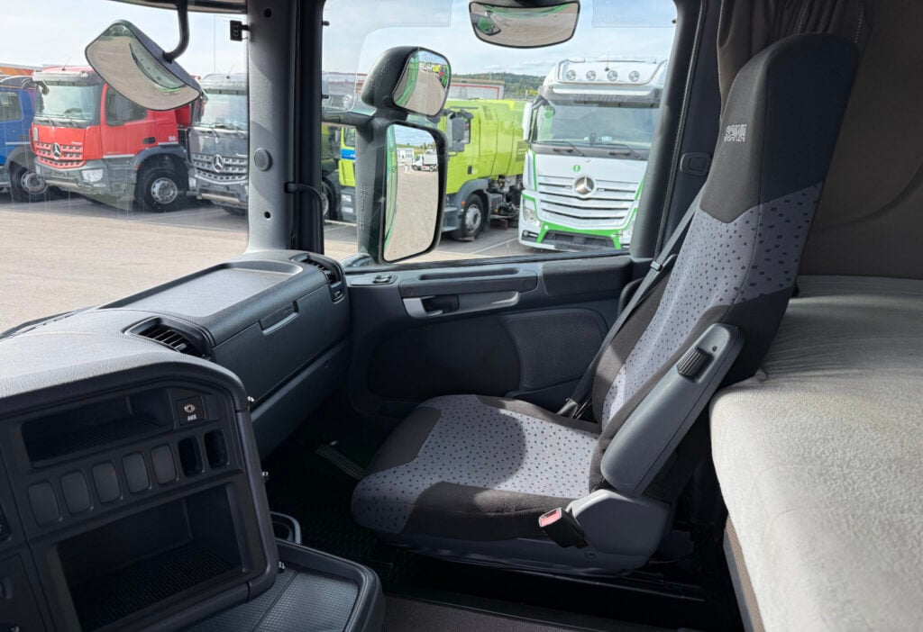 2013 Scania R 480 LA 6x2 Retarder