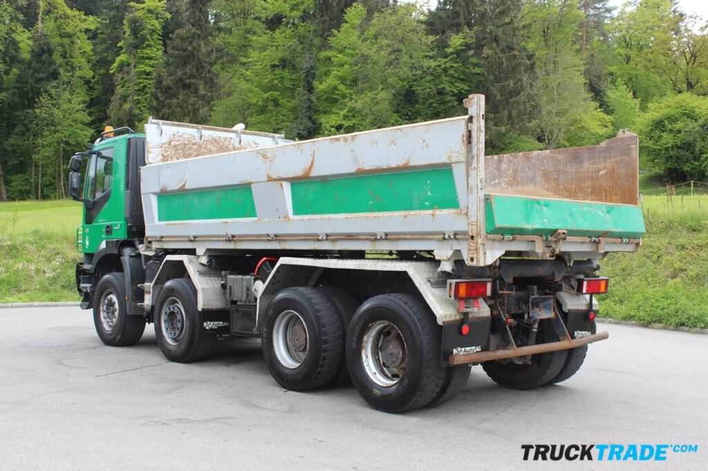 Iveco Trakker 340T45 3-Seitenkipper